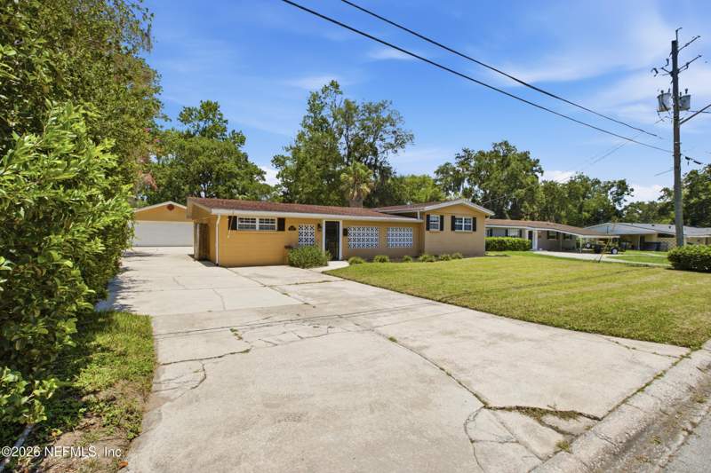 3 bedroom Single Family Residence at 8159 Ladoga Avenue, San Jose Manor, Jacksonville — photo 5