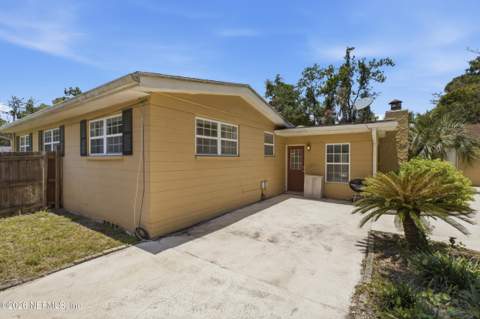 8159 Ladoga Avenue, Jacksonville FL - photo 10 of 50