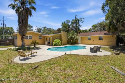 8159 Ladoga Avenue, Jacksonville FL - photo 11 of 50