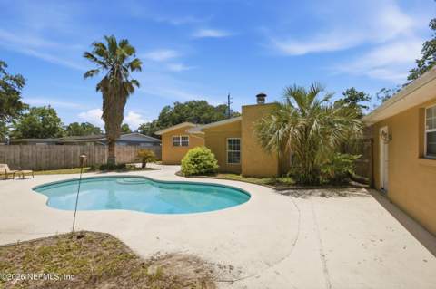 8159 Ladoga Avenue, Jacksonville FL - photo 13 of 50