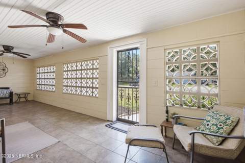 8159 Ladoga Avenue, Jacksonville FL - photo 16 of 50