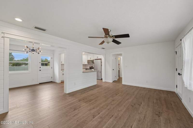 3 bedroom Single Family Residence at 6549 Lou Drive, Sans Souci, Jacksonville — photo 3