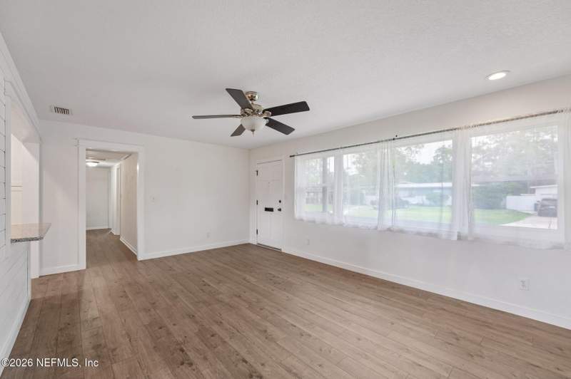 3 bedroom Single Family Residence at 6549 Lou Drive, Sans Souci, Jacksonville — photo 5