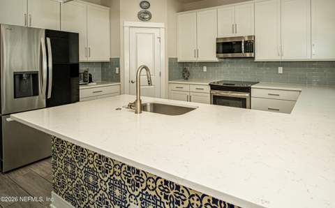 1718 S Beach Parkway, Jacksonville Beach FL - photo 15 of 47