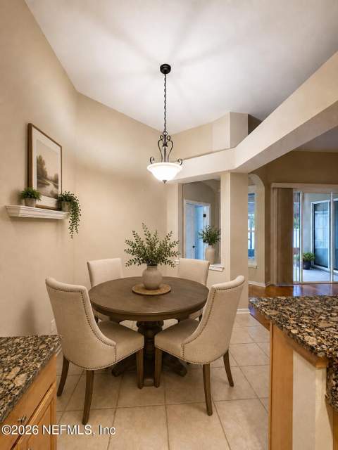 10441 Creston Glen Circle, Jacksonville FL - photo 17 of 36