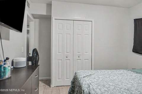 913 Depaul Drive, Jacksonville FL - photo 7 of 12