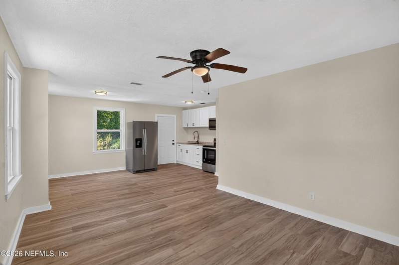 3 bedroom Single Family Residence at 7611 Tarleton Road, Lake Forest, Jacksonville — photo 5