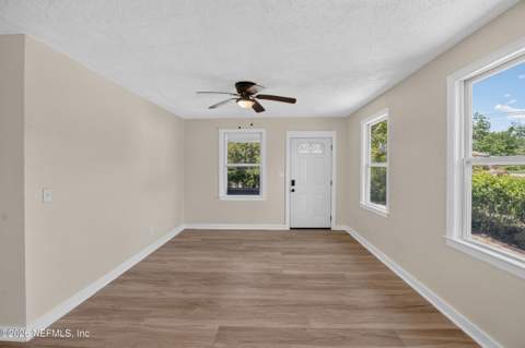 7611 Tarleton Road, Jacksonville FL - photo 6 of 24