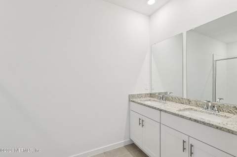 7329 Everett Forest Drive, Jacksonville FL - photo 6 of 18