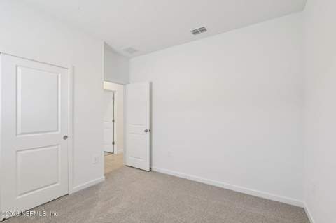 7329 Everett Forest Drive, Jacksonville FL - photo 17 of 18