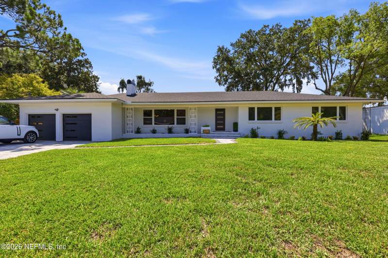 4 bedroom Single Family Residence at 2348 Smullian Trail, Herbroc Fountains, Jacksonville — photo 3