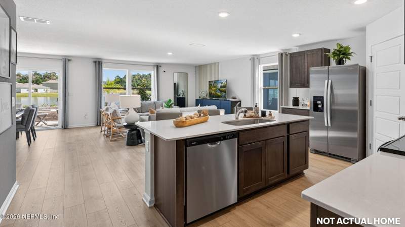 4 bedroom Single Family Residence at 12034 Yew Tree Road, The Arbors, Jacksonville — photo 5