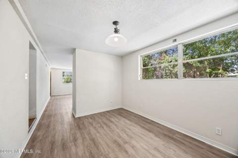 5266 Camille Avenue, Jacksonville FL - photo 16 of 34