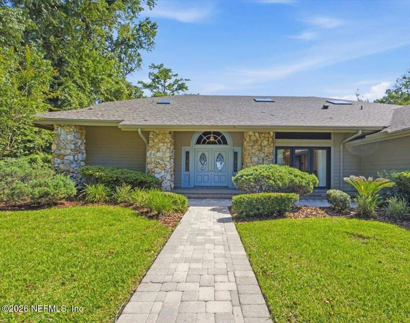 4 bedroom Single Family Residence at 4501 Ortega Farms Circle, Ortega Farms, Jacksonville — photo 3