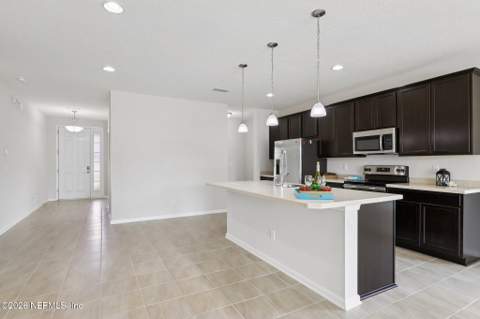 86527 Rest Haven Court, Yulee FL - photo 11 of 68