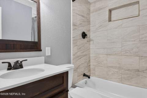 3718 Peach Drive, Jacksonville FL - photo 20 of 42