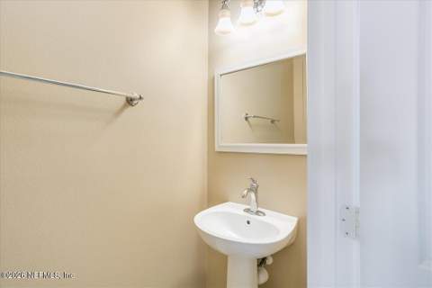 3670 Casitas Drive, Jacksonville FL - photo 9 of 23