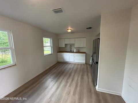 11276 Andrea Drive, Jacksonville FL - photo 7 of 23