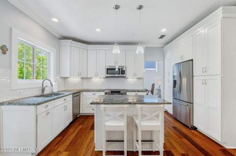 33 Monterey Street, Ponte Vedra Beach FL - photo 13 of 44