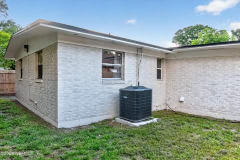 2328 W 10th Street, Jacksonville FL - photo 13 of 28
