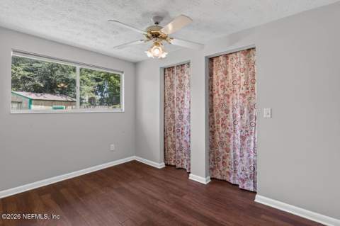 9925 Timberlake Drive, Jacksonville FL - photo 23 of 37
