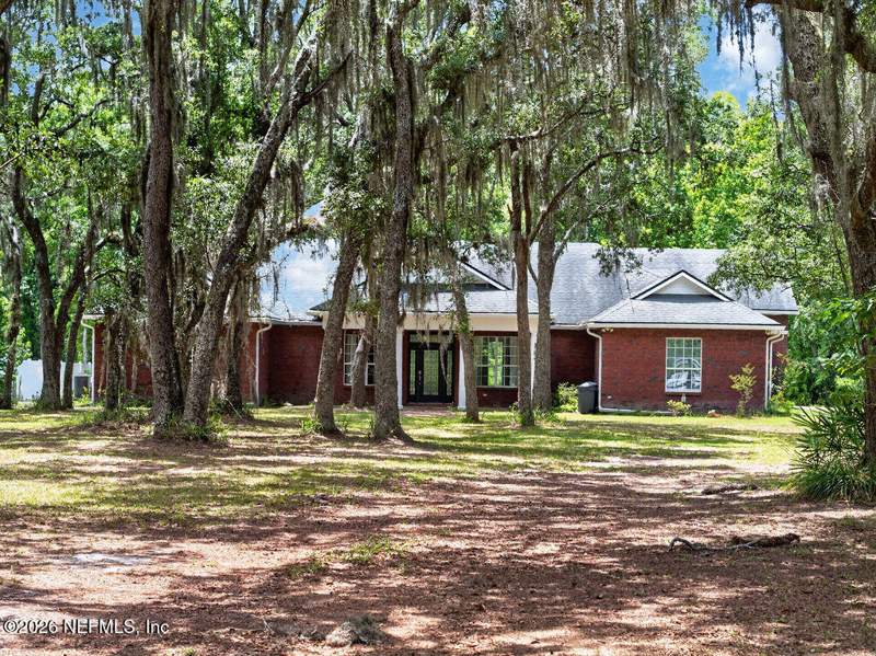 4 bedroom Single Family Residence at 241 Pioneer Trail, Cedar Creek Country, Palatka — photo 2