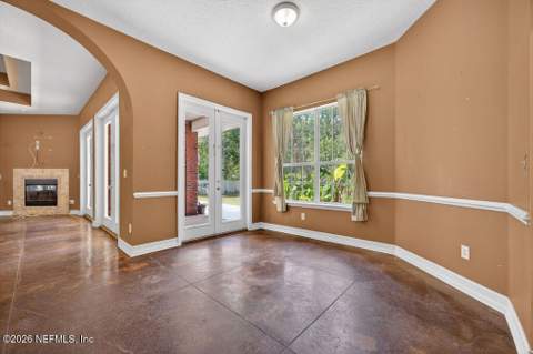 241 Pioneer Trail, Palatka FL - photo 21 of 85