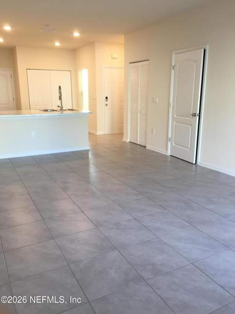 7627 Legacy Trail, Jacksonville FL - photo 11 of 21