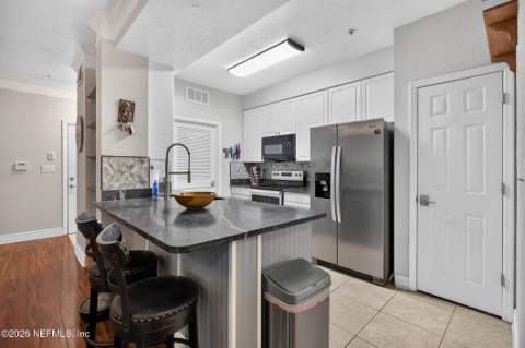 8539 Gate Parkway #616, Jacksonville FL - photo 14 of 75