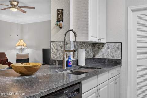 8539 Gate Parkway #616, Jacksonville FL - photo 21 of 75