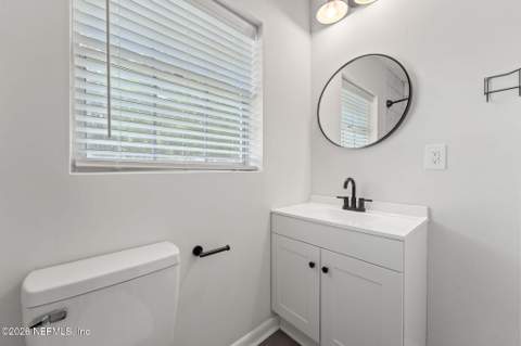 6144 Robbins Circle, Jacksonville FL - photo 24 of 27