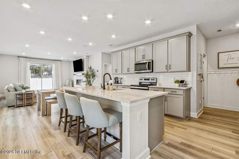 4 bedroom Single Family Residence at 95057 Terri'S Way, Concourse Crossing, Fernandina Beach — photo 3