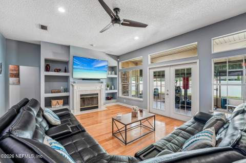 4971 Grand Lakes Drive, Jacksonville FL - photo 13 of 46