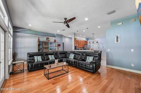 4971 Grand Lakes Drive, Jacksonville FL - photo 15 of 46