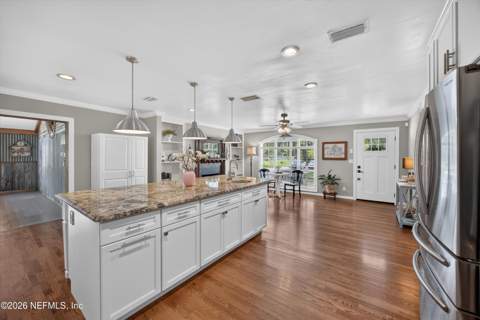 5843 Ovella Road, Jacksonville FL - photo 11 of 42