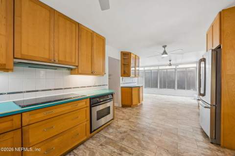 2724 Cove View Drive, Jacksonville FL - photo 24 of 72