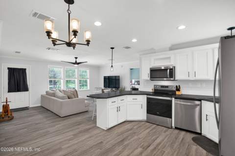 154 Ashley Lake Drive, Melrose FL - photo 8 of 20