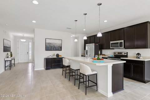 86527 Rest Haven Court, Yulee FL - photo 10 of 68