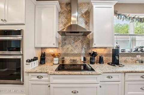 96069 Breezeway Court, Yulee FL - photo 10 of 38
