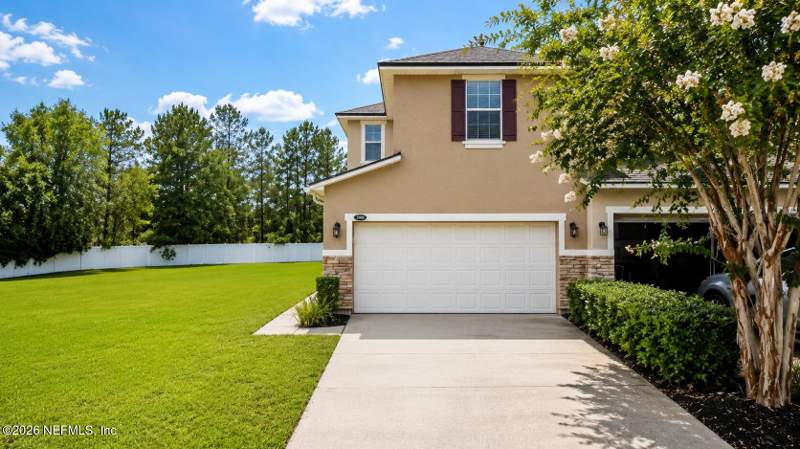 3 bedroom Townhouse at 5988 Bartram Village Drive, Villages Of Bartram Springs, Jacksonville — photo 5