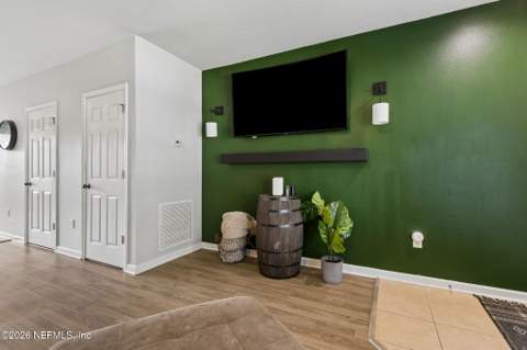 6618 Arching Branch Circle, Jacksonville FL - photo 8 of 64