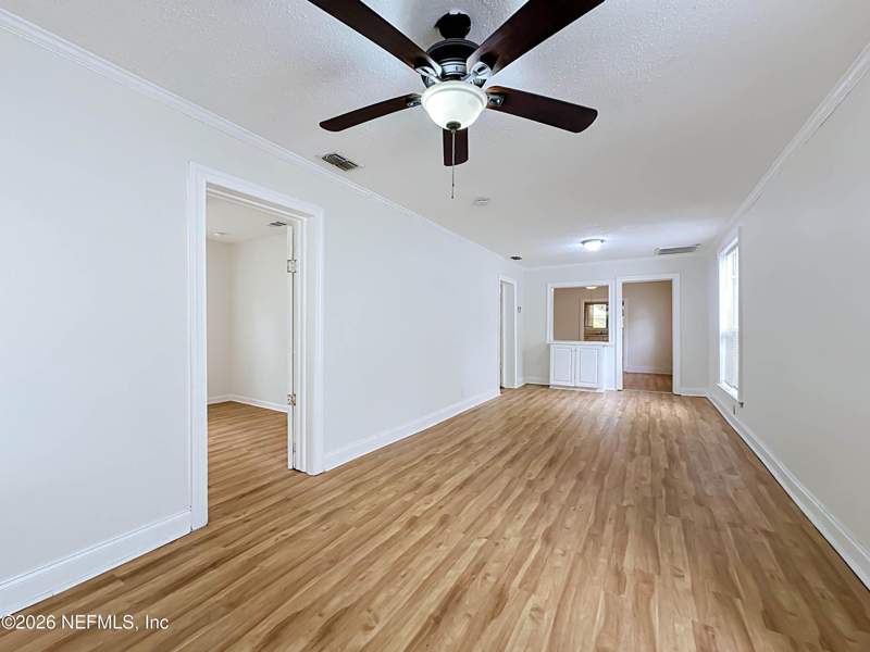 4 bedroom Single Family Residence at 224 Spring Street, Fehrenbachs, Jacksonville — photo 3
