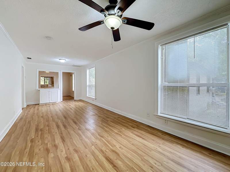 4 bedroom Single Family Residence at 224 Spring Street, Fehrenbachs, Jacksonville — photo 4