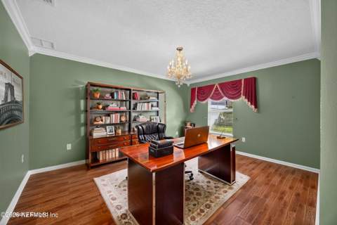 2282 Justin Lake Drive, Jacksonville FL - photo 7 of 32