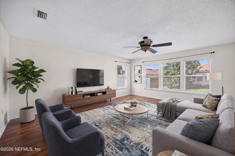 3 bedroom Single Family Residence at 2282 Justin Lake Drive, Adams Lake, Jacksonville — photo 5