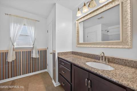 2282 Justin Lake Drive, Jacksonville FL - photo 17 of 32
