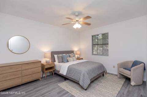 7235 Ken Knight Drive, Jacksonville FL - photo 8 of 26