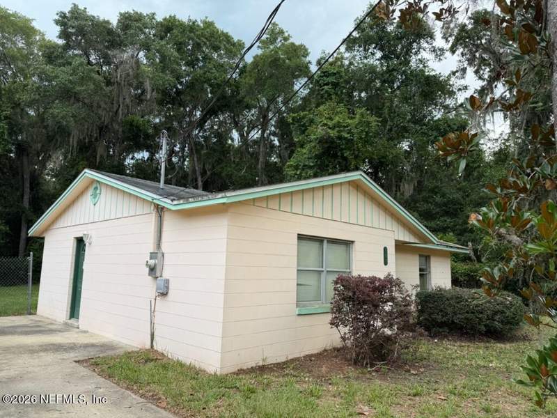 3 bedroom Single Family Residence at 107 Woodlawn Road, St Johns Riverside Ests M, Satsuma — photo 3