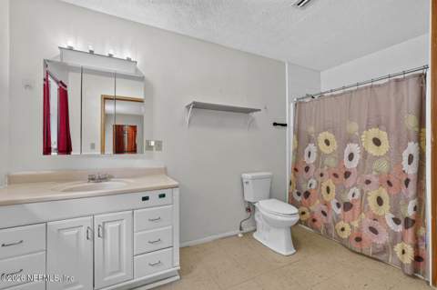 131 Dunn Avenue, San Mateo FL - photo 19 of 44
