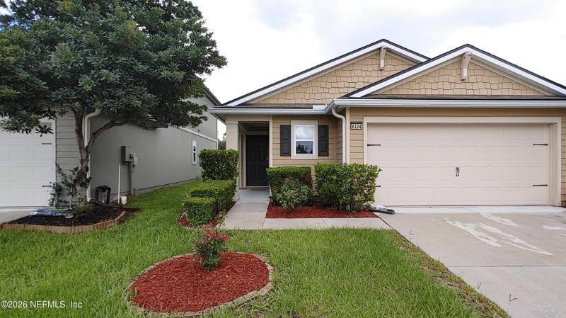 3 bedroom Single Family Residence at 8324 Meadow Walk Lane, Pine Terrace At The Meadows, Jacksonville — photo 3